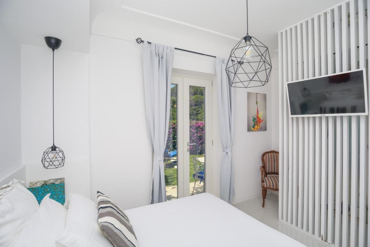Juniorsuiteb&B Capri Eksteriør billede